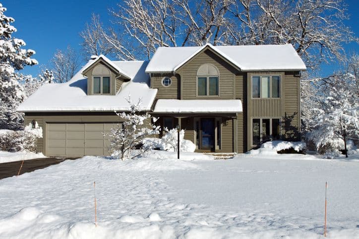 What Happens to Your Lawn in the Winter?