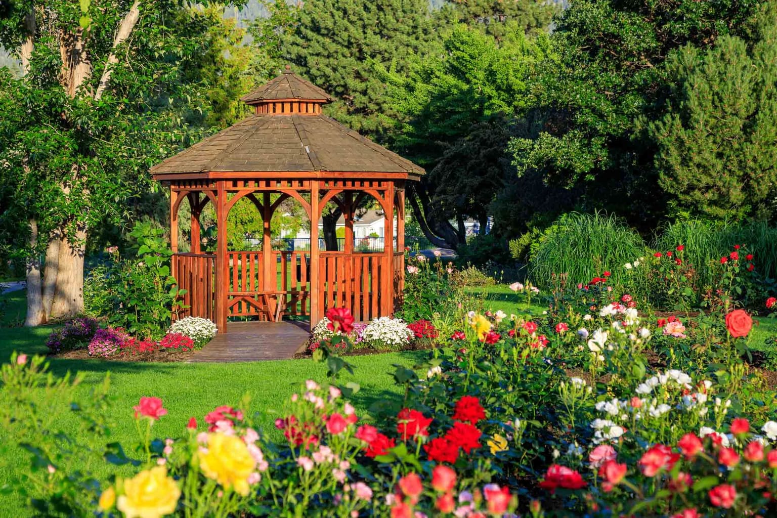 Celebrate National Public Gardens Week and Bring Beauty Home